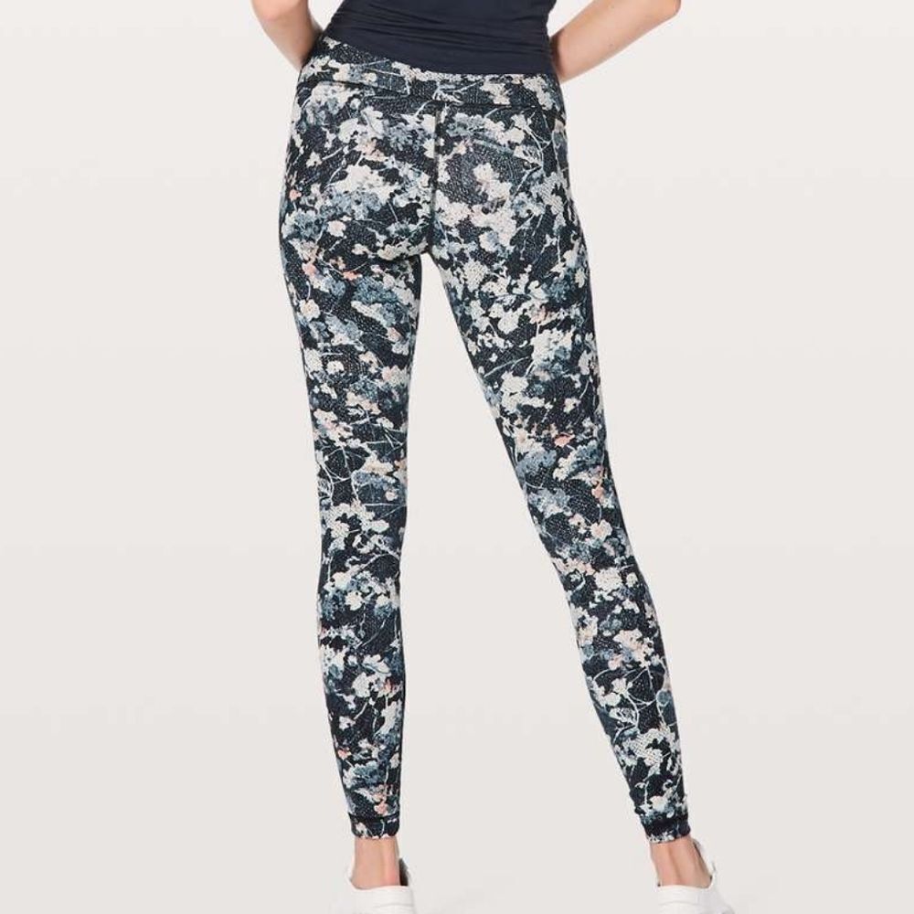 Lululemon Wunder Under Hi-Rise Tight 28 Inch Spring Bloom Multi Leggings 6 - Picture 4 of 13